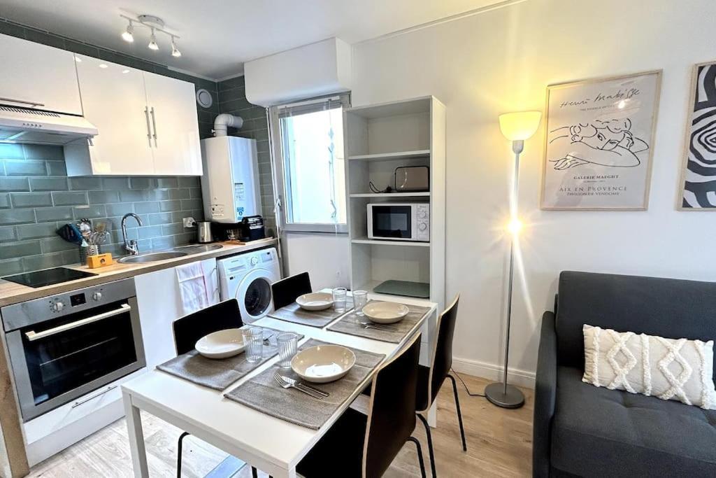 Apartment 041 - Le Chateau D'o, 4pers, Parking, Proche Faculte De Medecine Montpellier